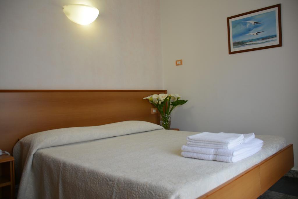 Hotel Corallo Moneglia Camera foto